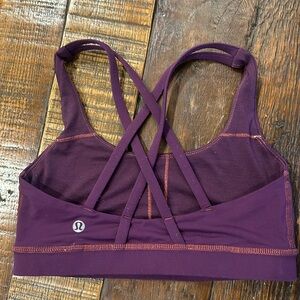 Lululemon sports bra